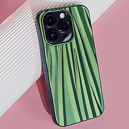 Чехол Wave Gradient Patterns Case для Apple iPhone 13 Pro Green Matte - миниатюра 3