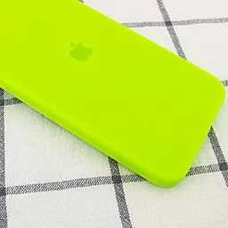Чехол Silicone Case Full Camera Square для Apple IPhone 11 Pro Neon Green - миниатюра 3