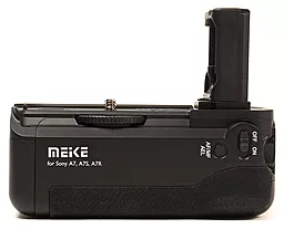 Батарейный блок Sony Alpha A7S Meike - миниатюра 4