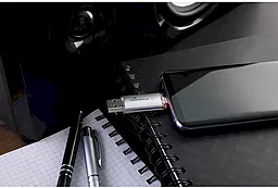 Флешка MediaRange 128 GB USB 3.0 combo flash drive with USB Type-C plug (MR938) - миниатюра 2